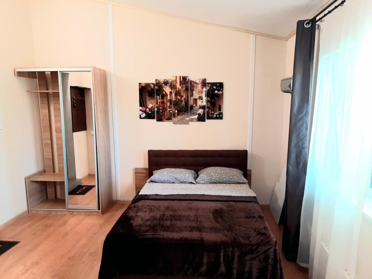 Studio Apartments In Center Mini 5 Поверх Без Ліфту Ивано-Франковск Экстерьер фото